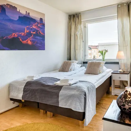 Apartamento Kotimaailma - Kivenhakkaajankatu 3 *